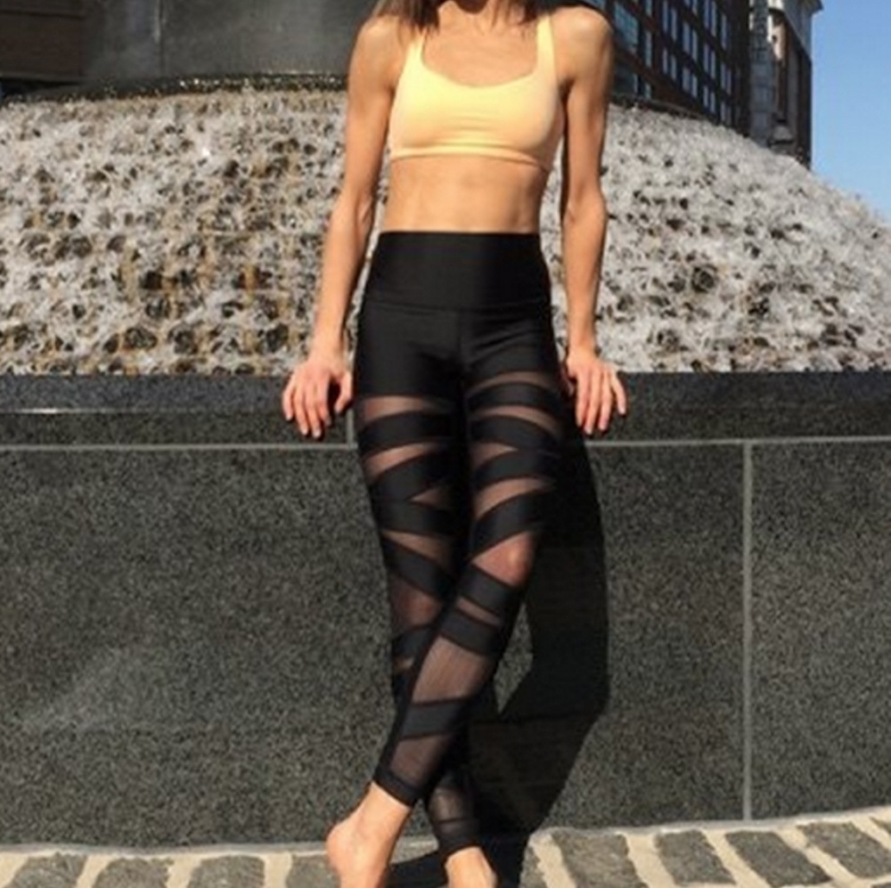 Lululemon High Times Dot Leggings 10